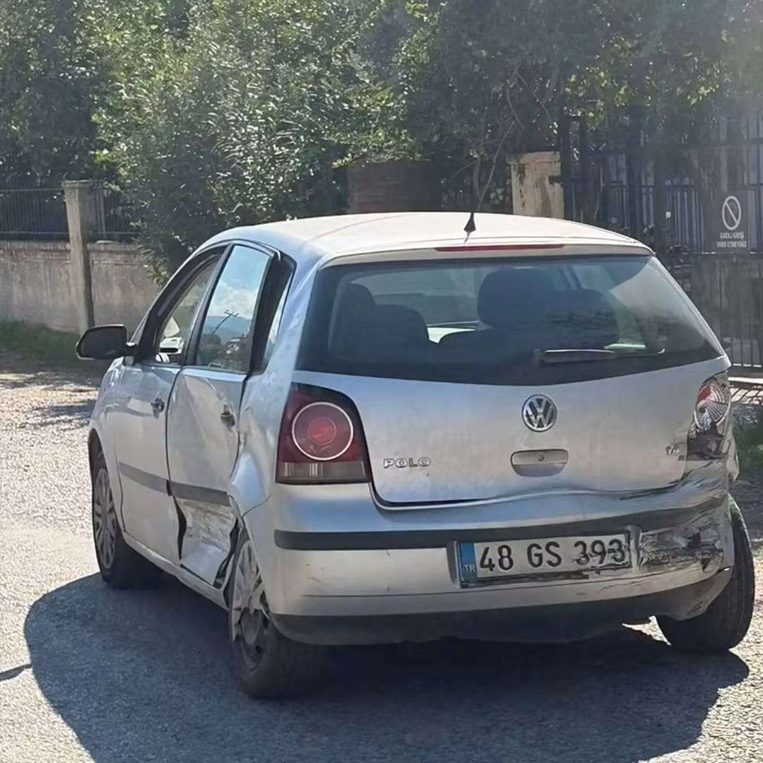 Muğla’da AK Parti Belediye Başkan Aday Adayı Trafik Kazası Geçirdi 3